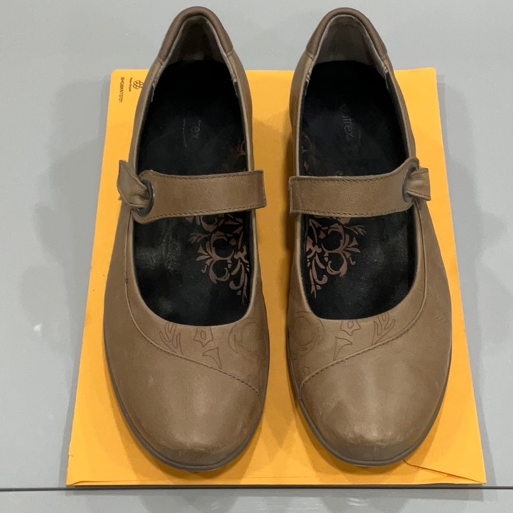 Aetrex Shoes